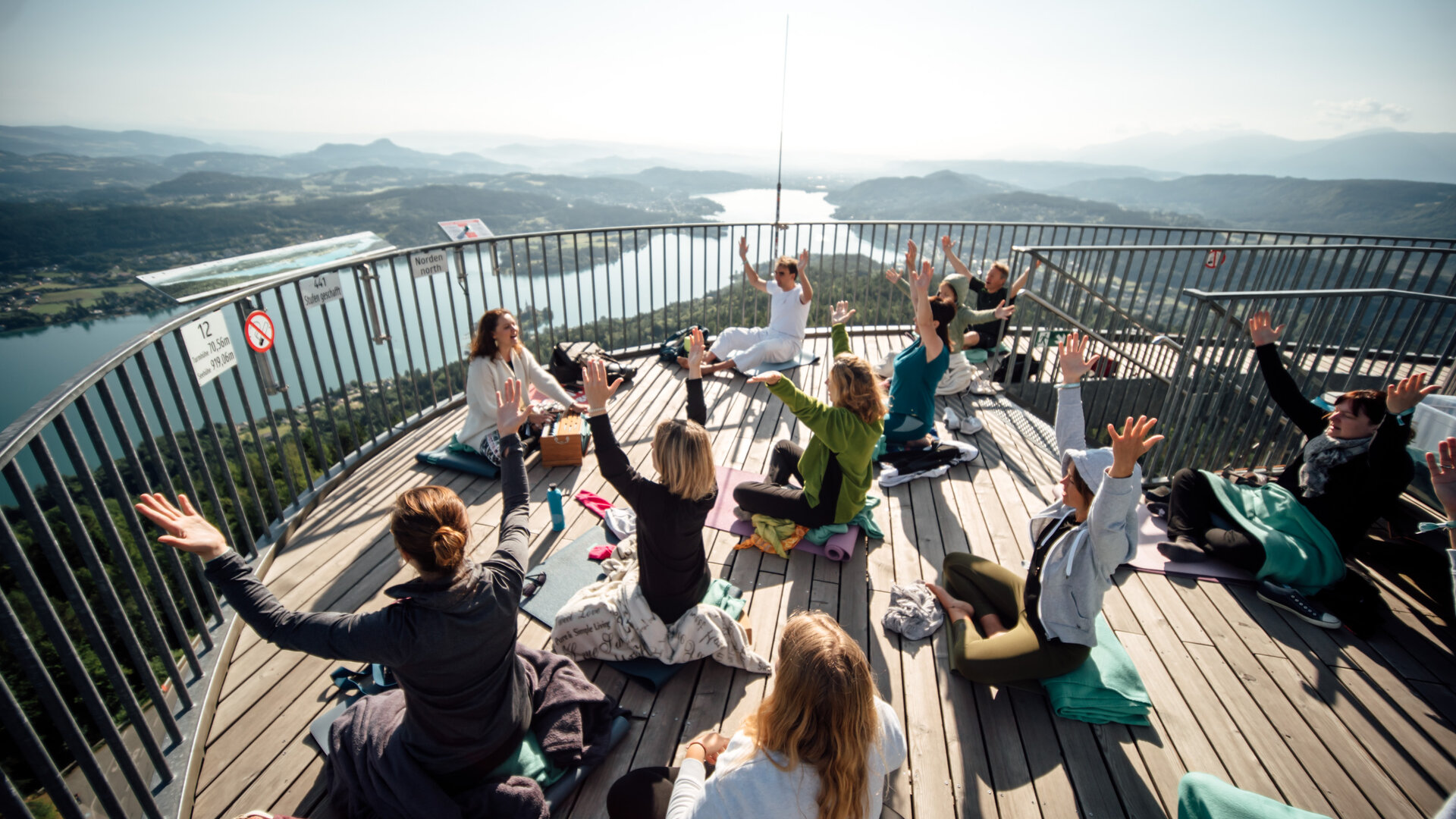 <p>Das NAMASTE AM SEE Yoga-Festival am Wörthersee ist für Yoga-Fans aller Könner- und Altersstufen&nbsp;ein absoluter Pflichttermin um ihre innere Mitte – inklusive einzigartigem Urlaubsfeeling und südlichem Lifestyle – zu finden.</p>